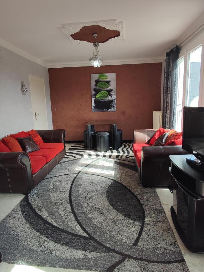 Agreable Appartement Familial Avec Jardin Blois Exteriér fotografie